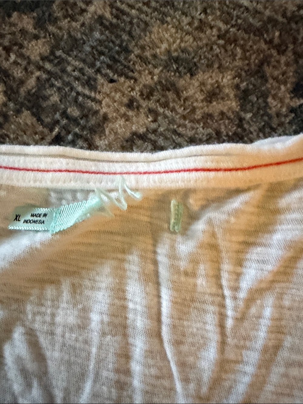 Maurices White Short Sleeve V-Neck Tee - Picture 2 of 3